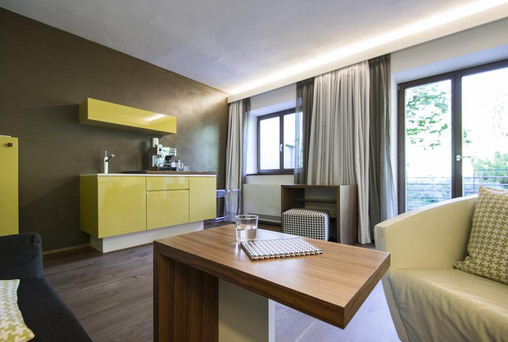 Designhotel Gius La Residenza Caldaro Luaran gambar