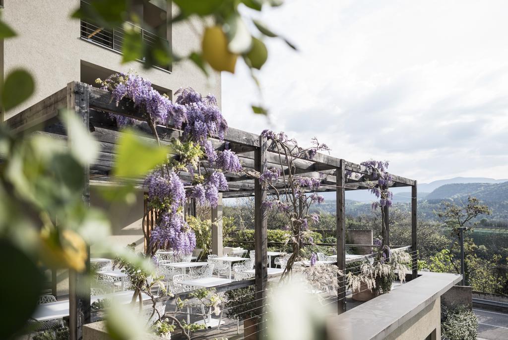 Designhotel Gius La Residenza Caldaro Luaran gambar